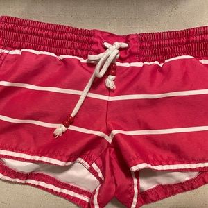 Aeropostale pink and white shorts